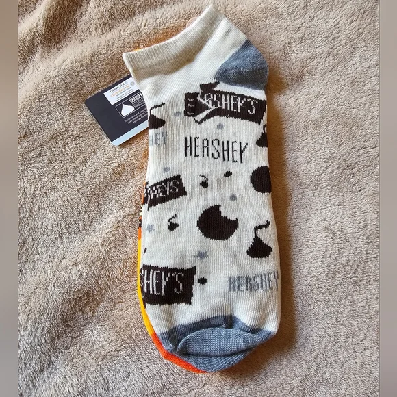 Hershey's socks Unisex Adult NEW - Picture 2 of 2